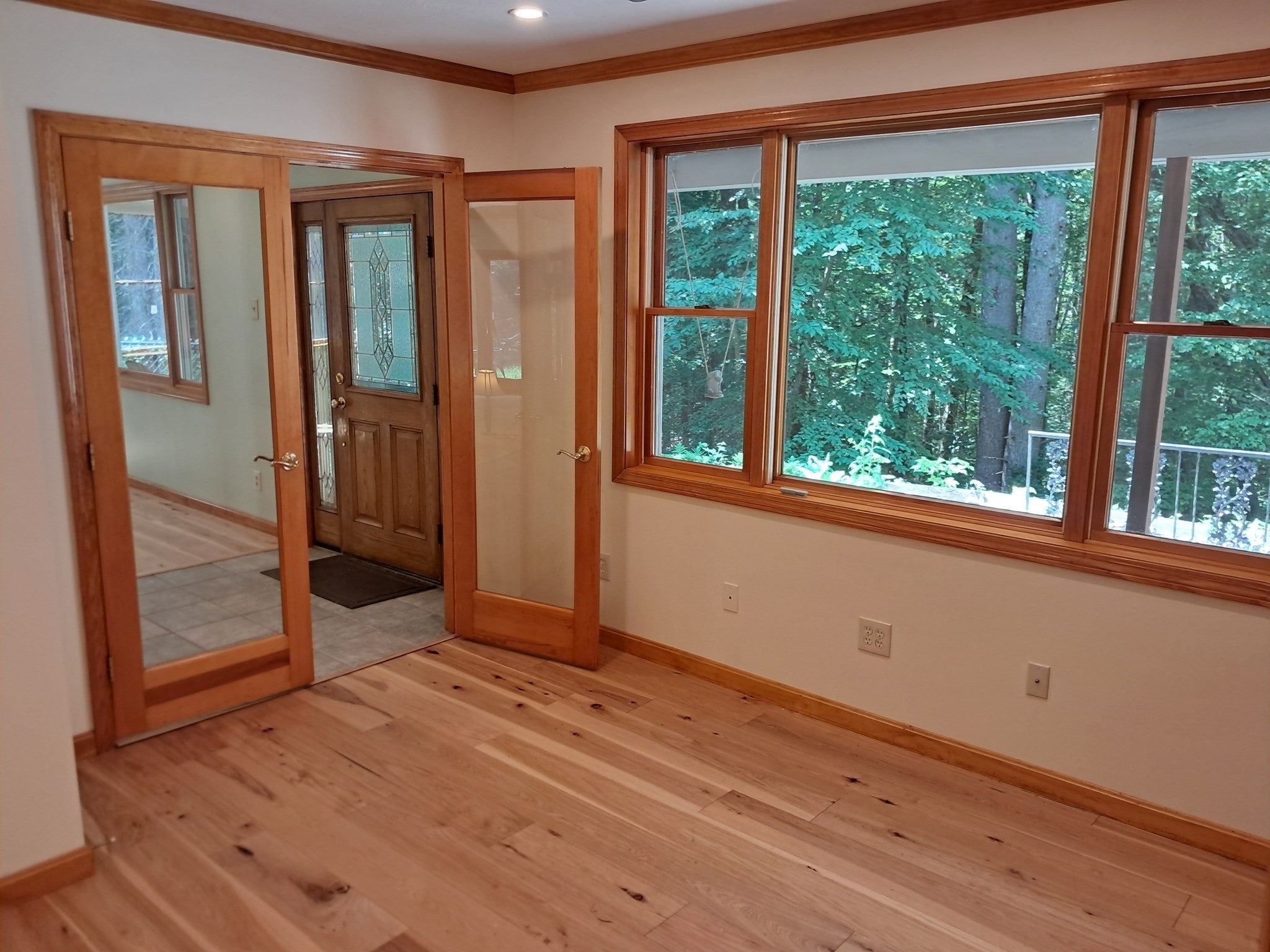 55 Howard St, Lunenburg, MA Photo #13