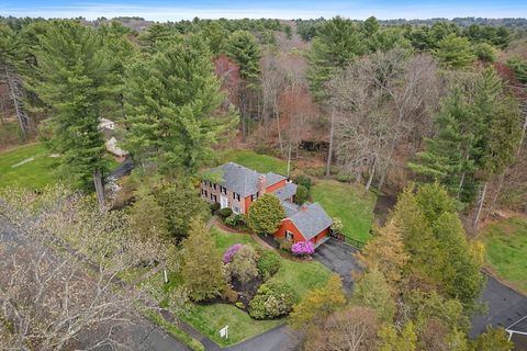 13 Townsend Road Lynnfield MA 01940