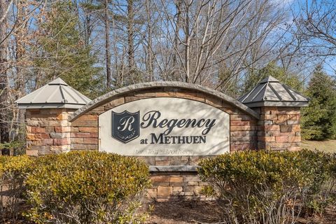 42 Hopkins Circle 42 Methuen MA 01844