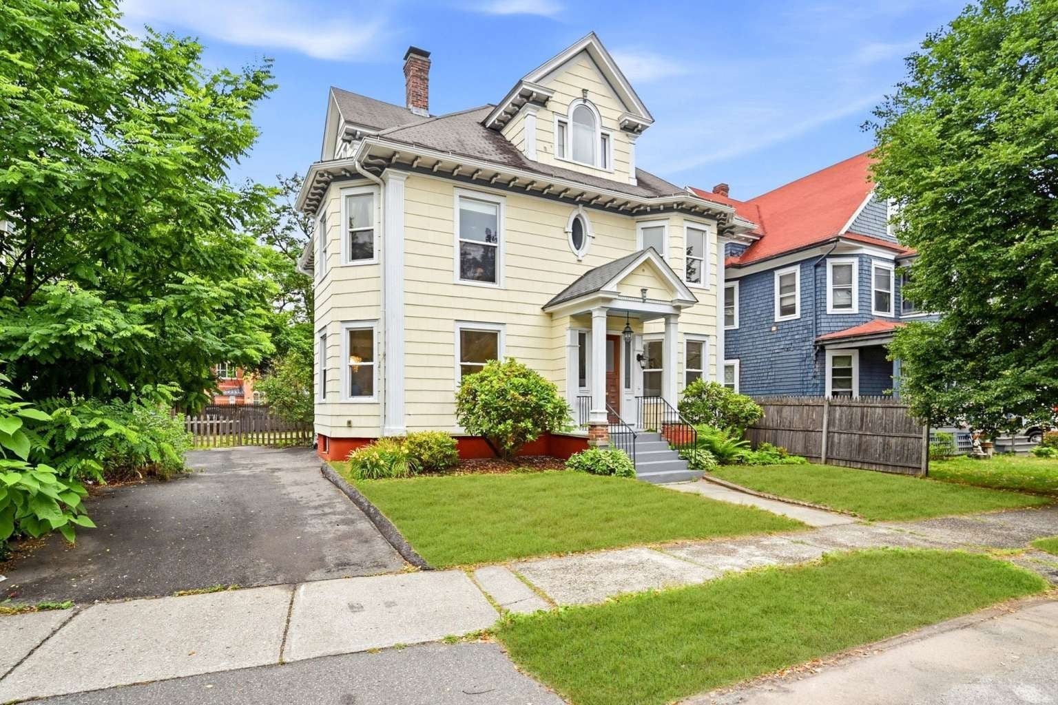 30 Beechwood Ave, Springfield, MA Photo #3