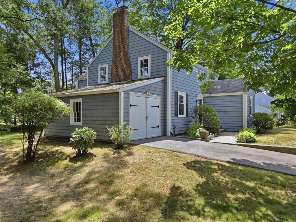 23 Sheraton Avenue