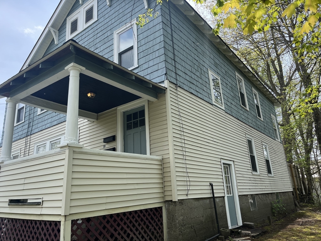 16-18 Armory St