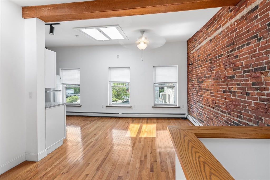31 Division St #3
