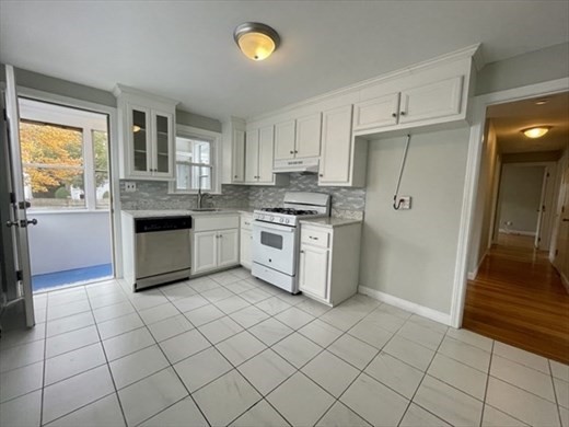 59 Desoto Rd #2, Boston, MA Photo #5