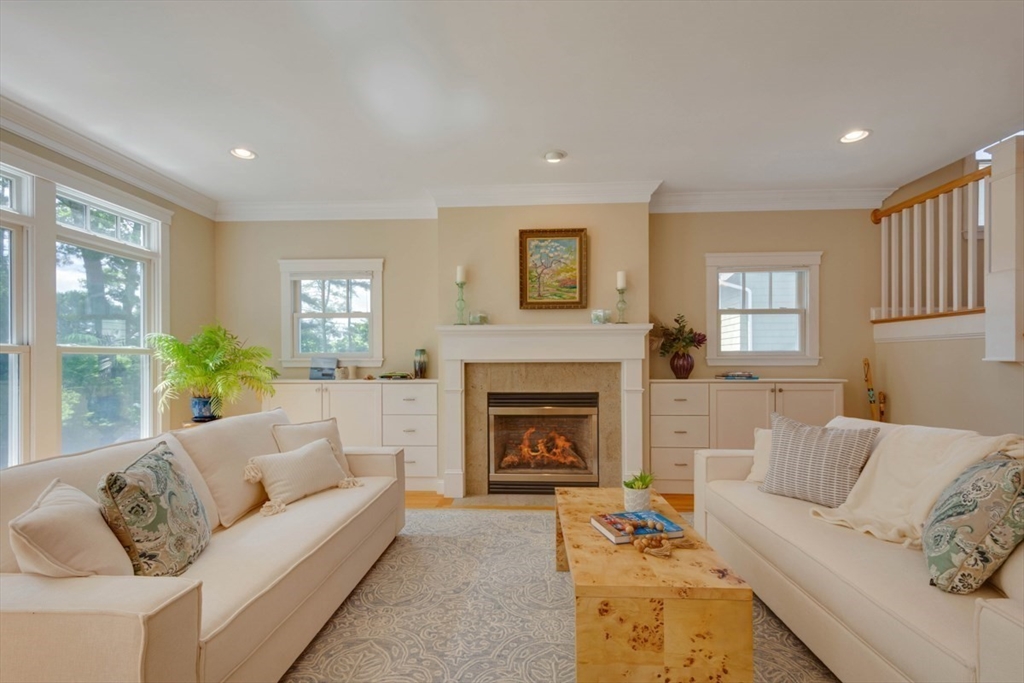 39 Lawton Rd