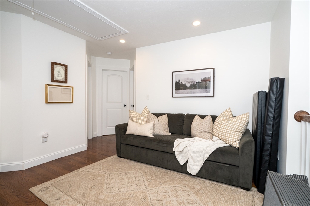 1 Debrah Ln, Millis, MA Photo #20