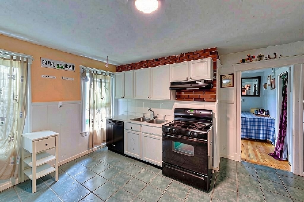 279 Hamilton St, Worcester, MA, 279 Hamilton St, Worcester, MA Photo #5