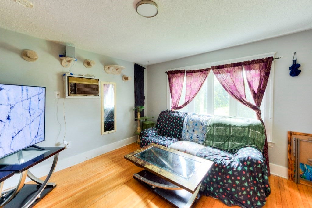 279 Hamilton St, Worcester, MA, 279 Hamilton St, Worcester, MA Photo #12