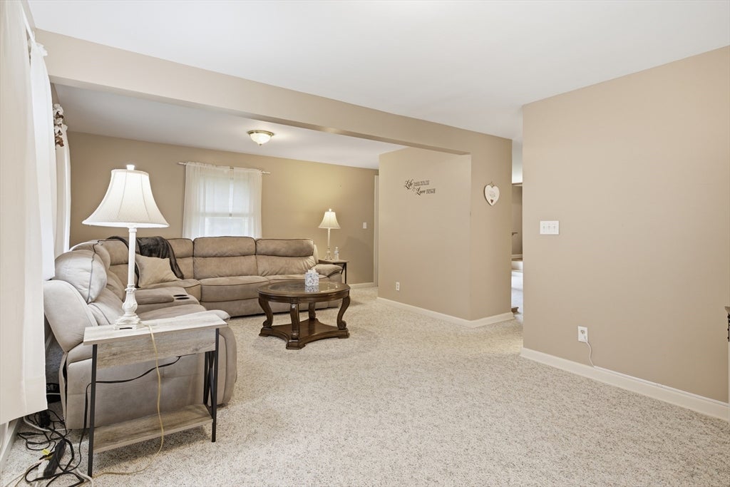 127 Isabelle ST, Abington, MA Photo #15