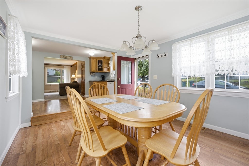 127 Isabelle ST, Abington, MA Photo #7