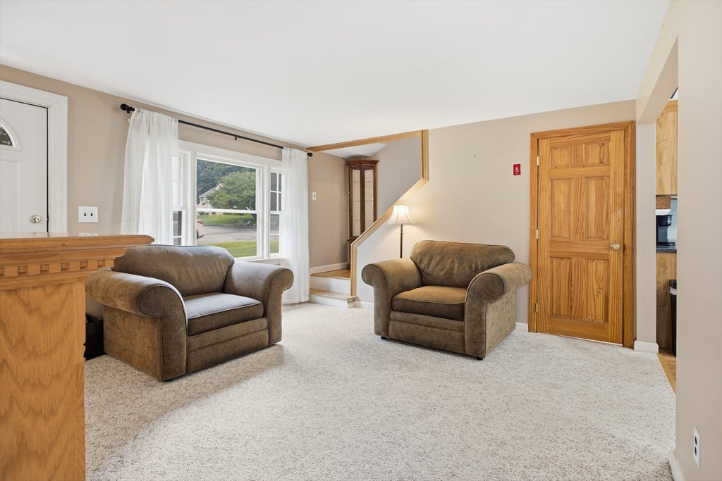 127 Isabelle ST, Abington, MA Photo #14