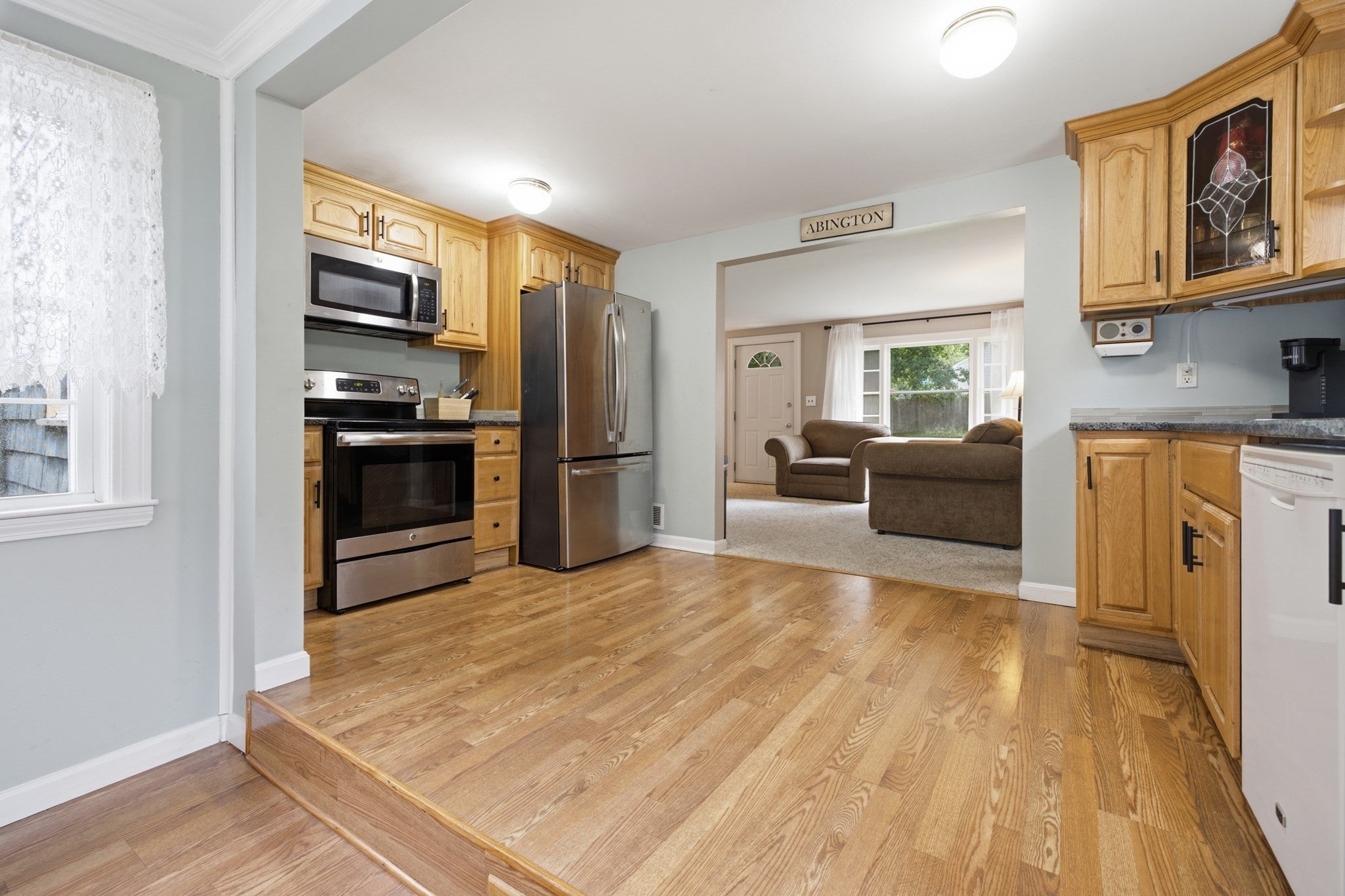 127 Isabelle ST, Abington, MA, 127 Isabelle ST, Abington, MA Photo #10