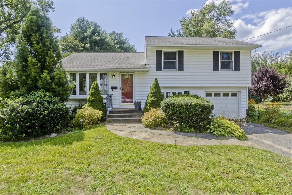 View South Hadley, MA 01075 house