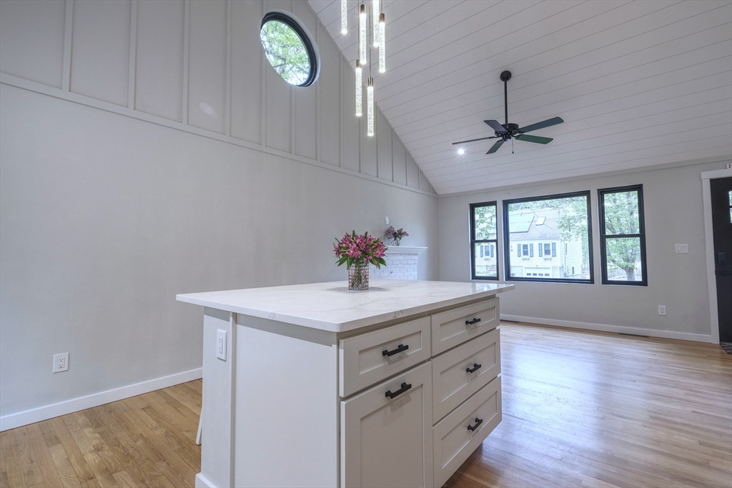 3 Gilbert Ln
