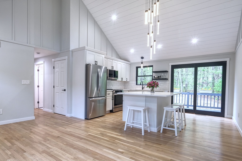 3 Gilbert Ln