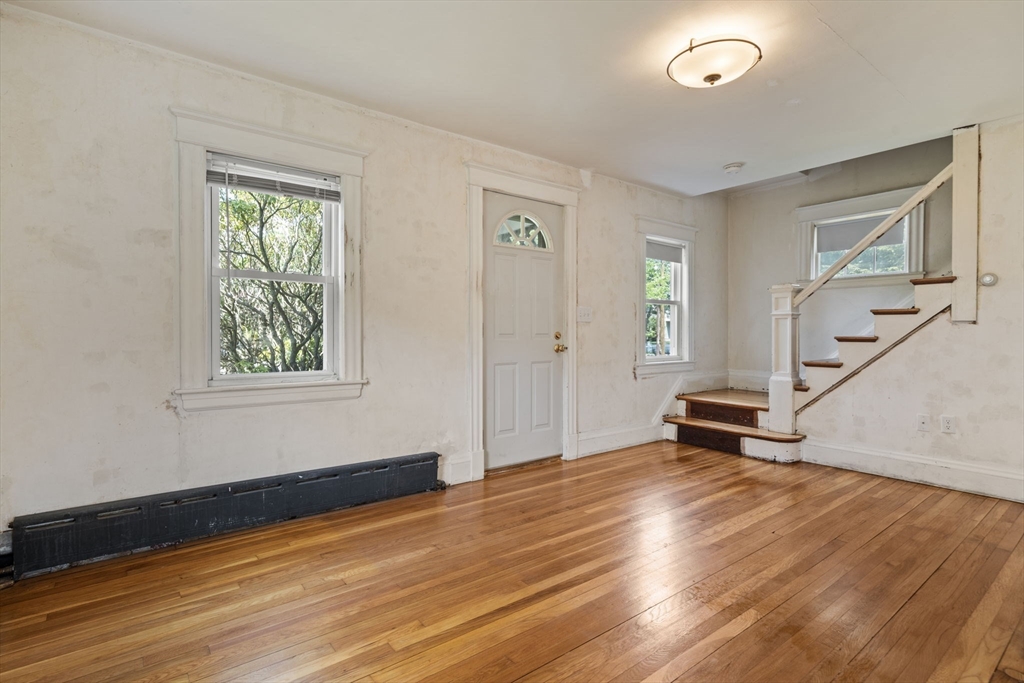 201 Dodge St