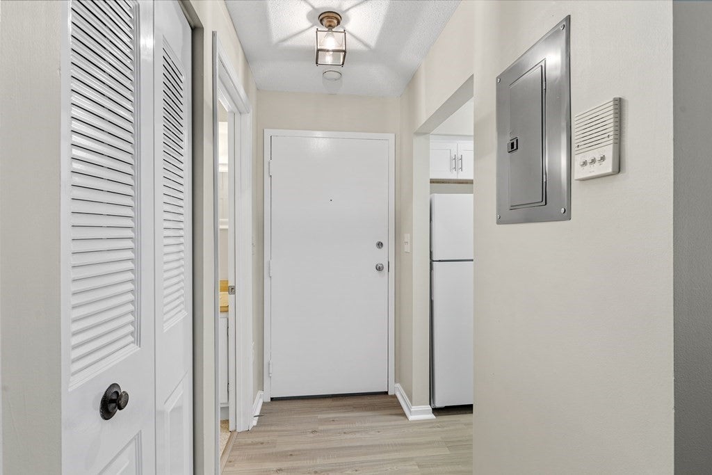 6 Beals Cove #B, Hingham, MA Photo #15