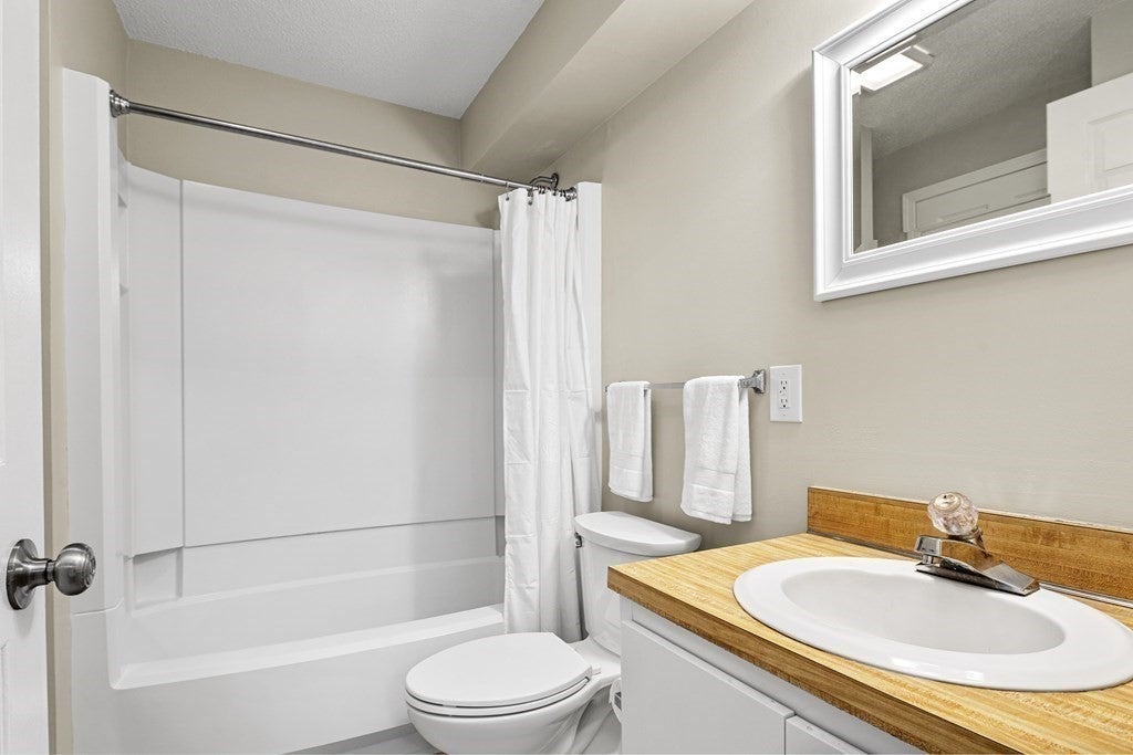 6 Beals Cove #B, Hingham, MA Photo #14