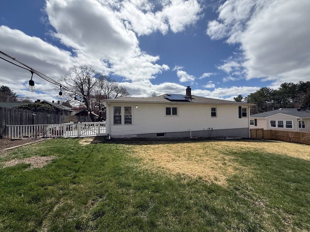6 Riebe Ave