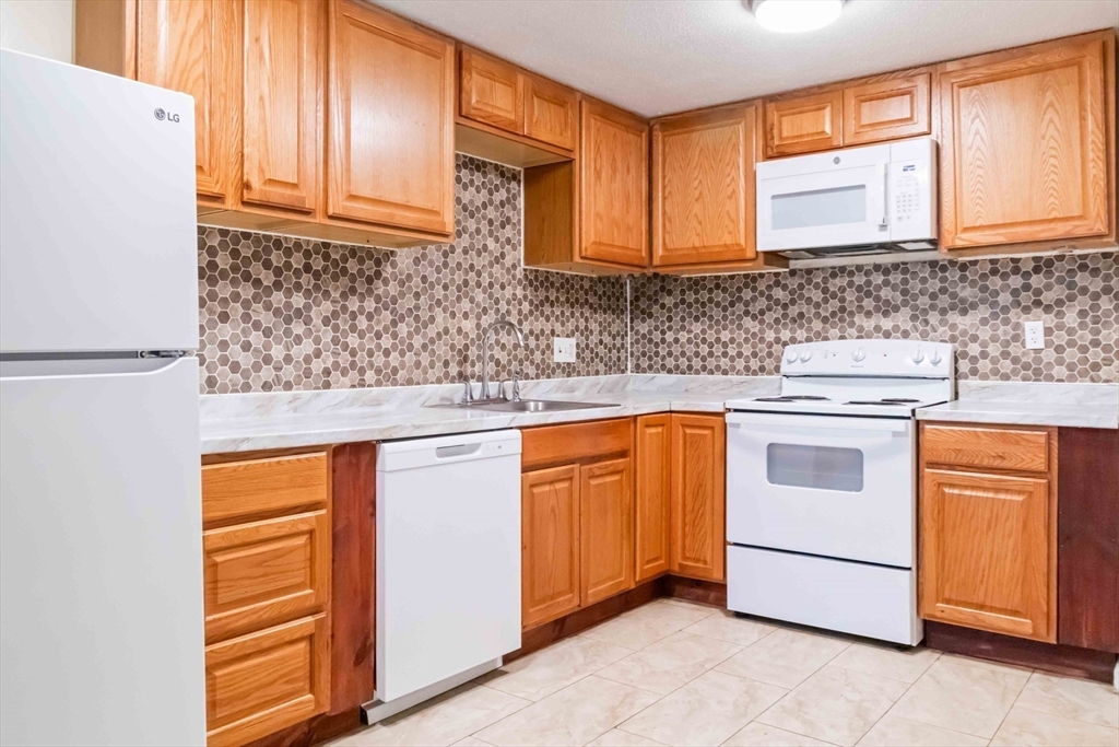 2089 Dorchester Avenue 1