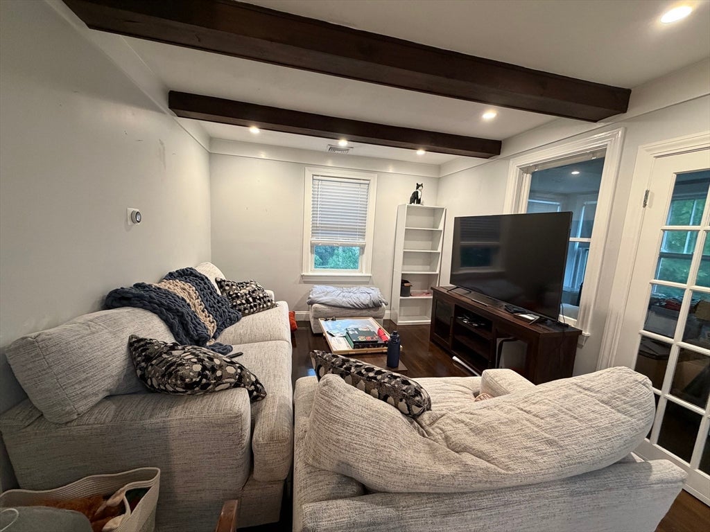 29 Walsh Ave #2, Peabody, MA, 29 Walsh Ave #2, Peabody, MA Photo #2