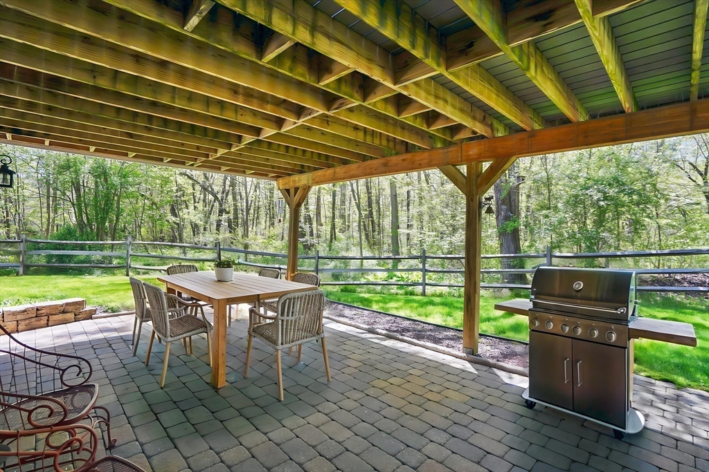 109 Booth St, Ludlow, MA Photo #34