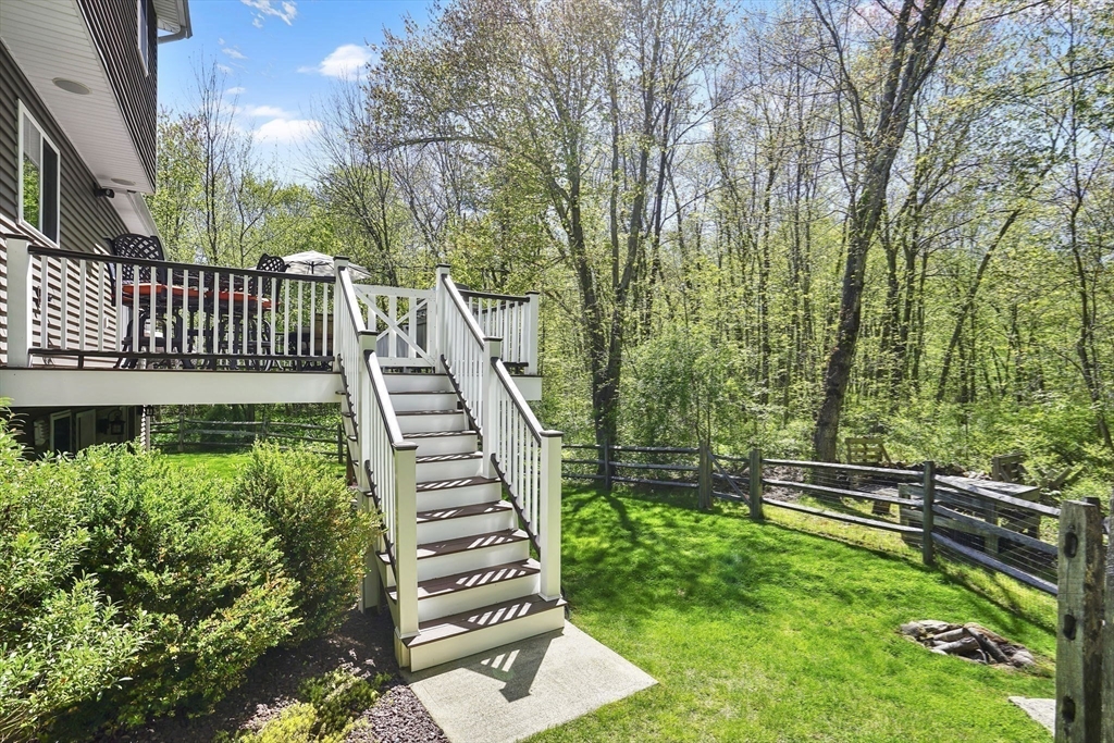 109 Booth St, Ludlow, MA Photo #38
