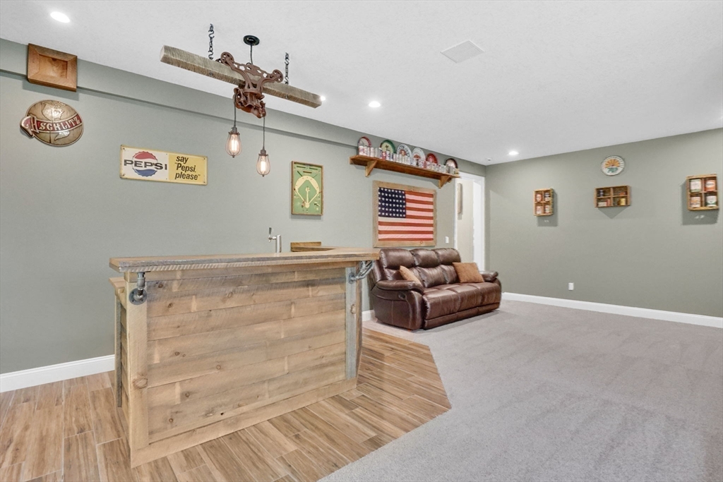 109 Booth St, Ludlow, MA Photo #30