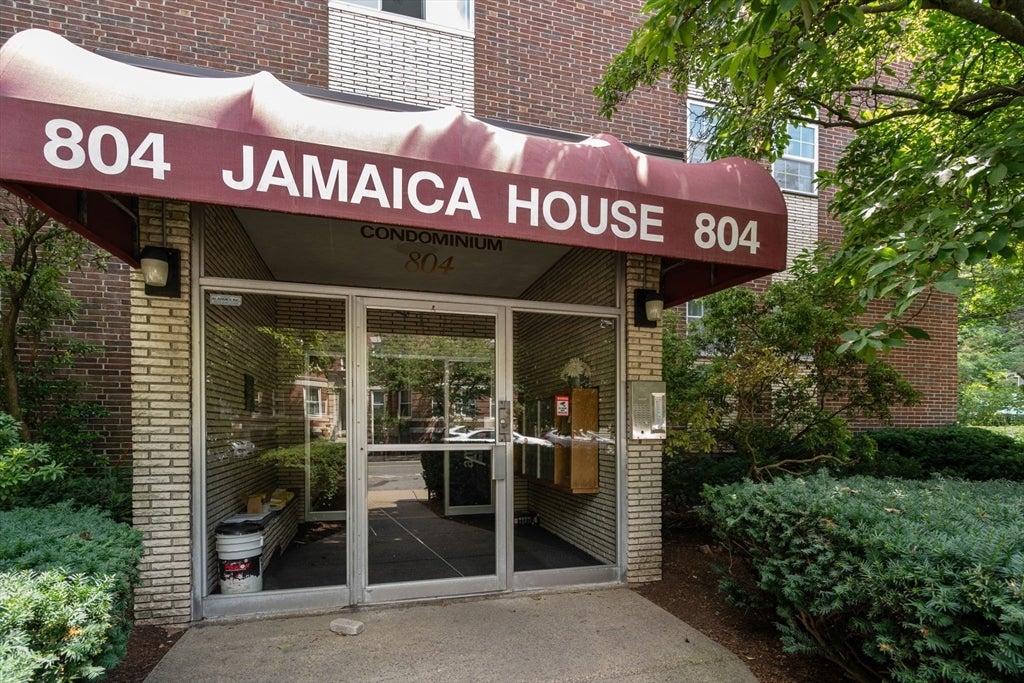 804 Centre Street #8, Boston, MA, 804 Centre Street #8, Boston, MA Photo #15
