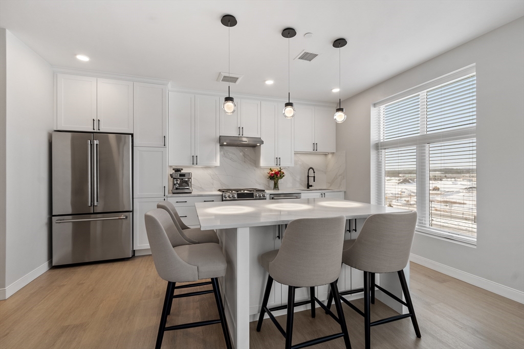 18 Artisan Drive 401