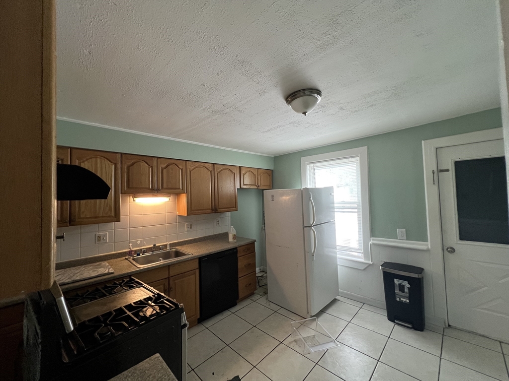 40 Hurd Street 1