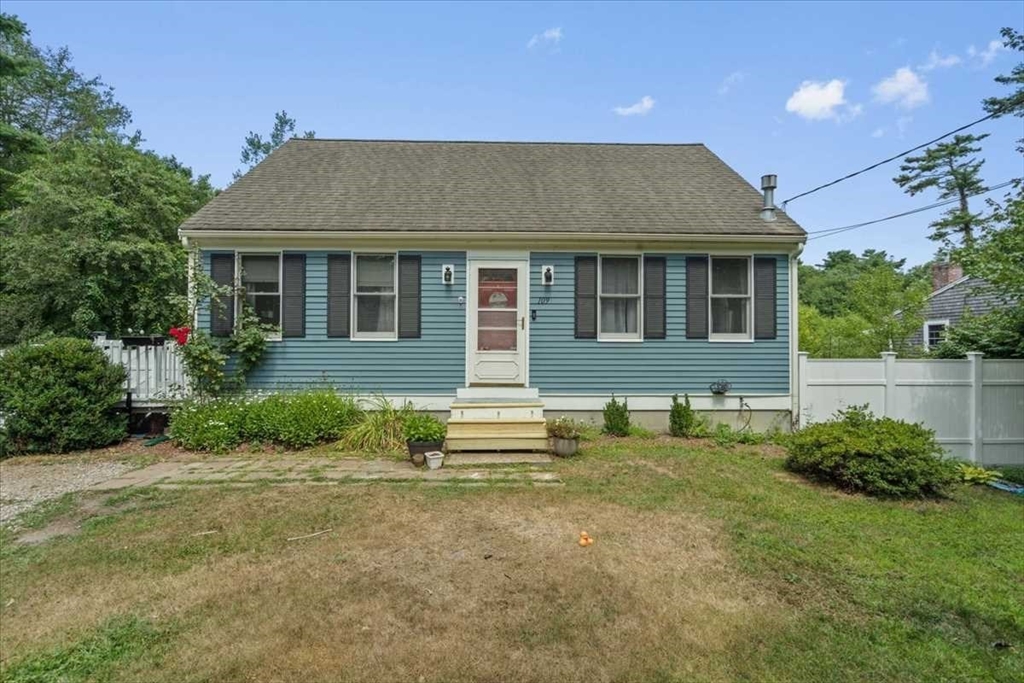 109 Buzzards Bay Dr