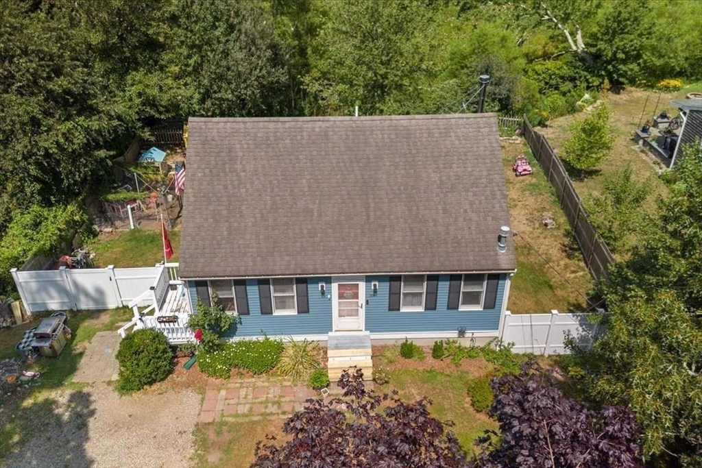 109 Buzzards Bay Dr