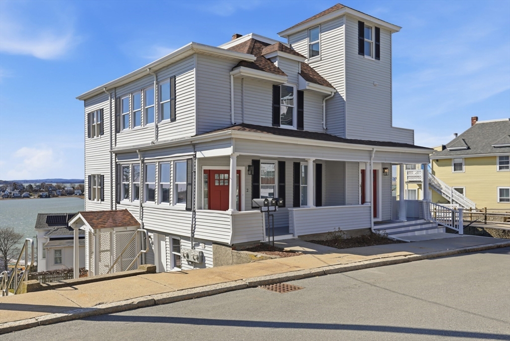 51 Harbor View Ave PH3