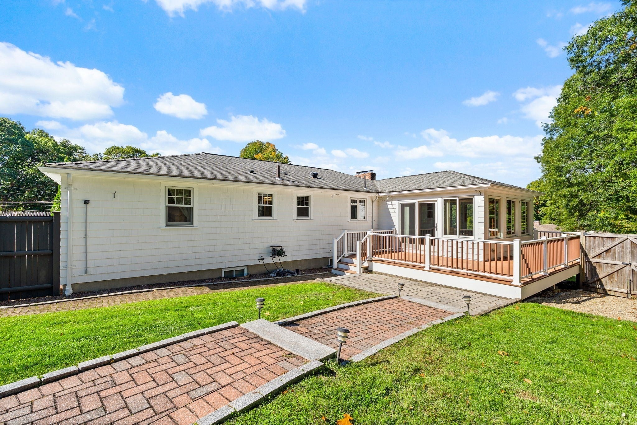 20 Woodchester Cir, Waltham, MA, 20 Woodchester Cir, Waltham, MA Photo #23