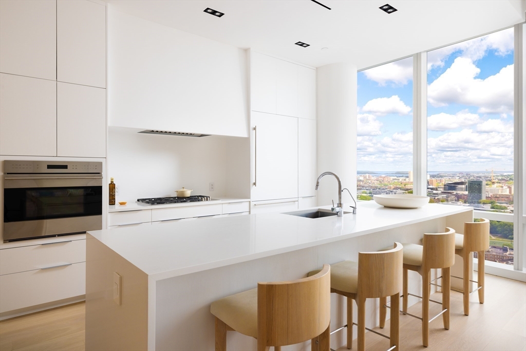 188 Brookline Ave 29B