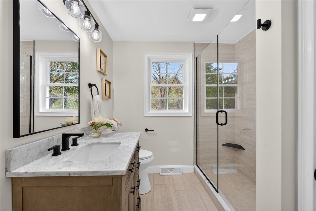 198 Dunbar St, Taunton, MA Photo #20
