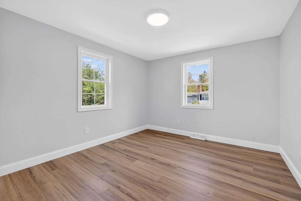 198 Dunbar St, Taunton, MA Photo #27
