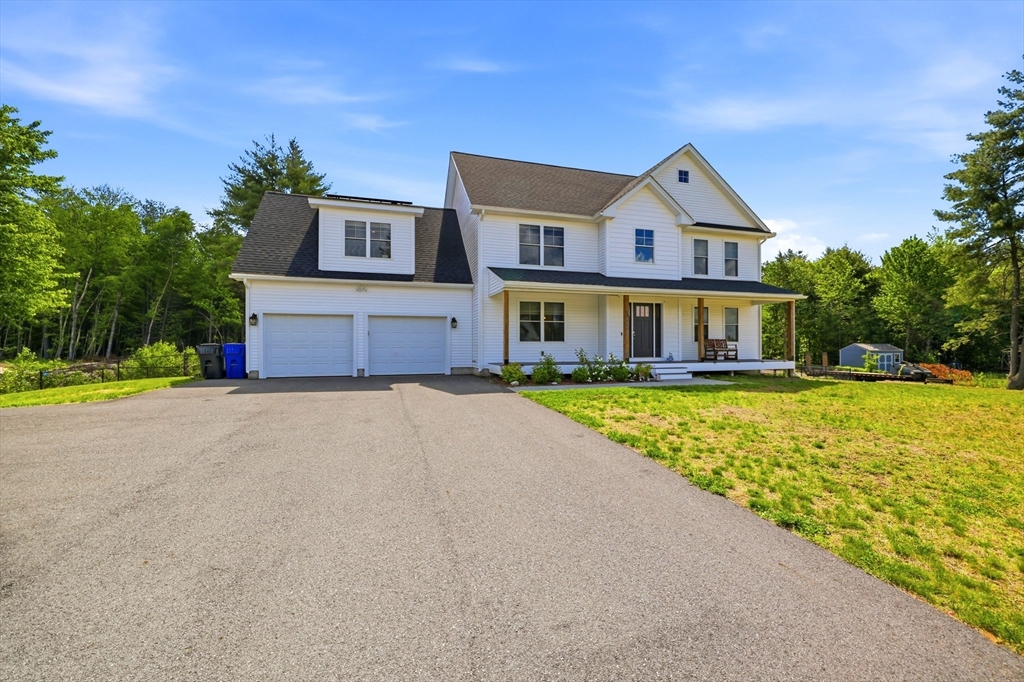 18 Woodland Ln