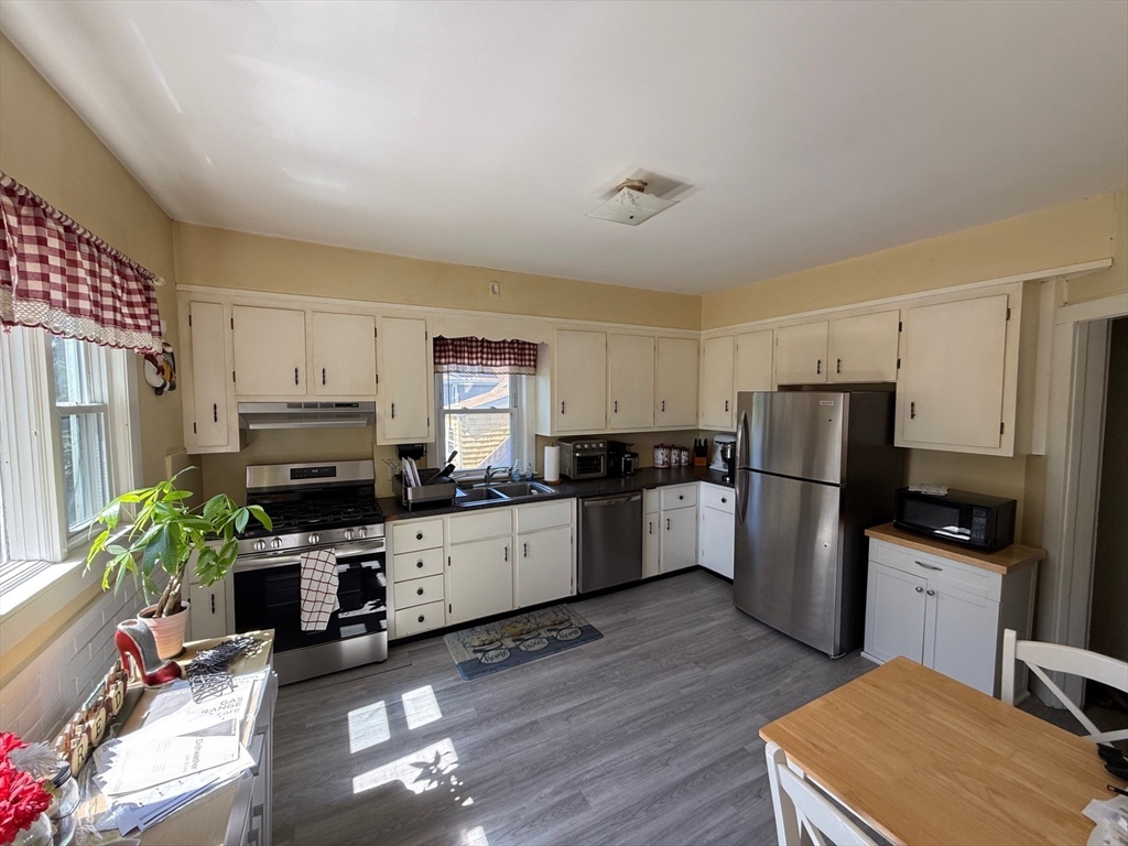 434 Lebanon Street 2