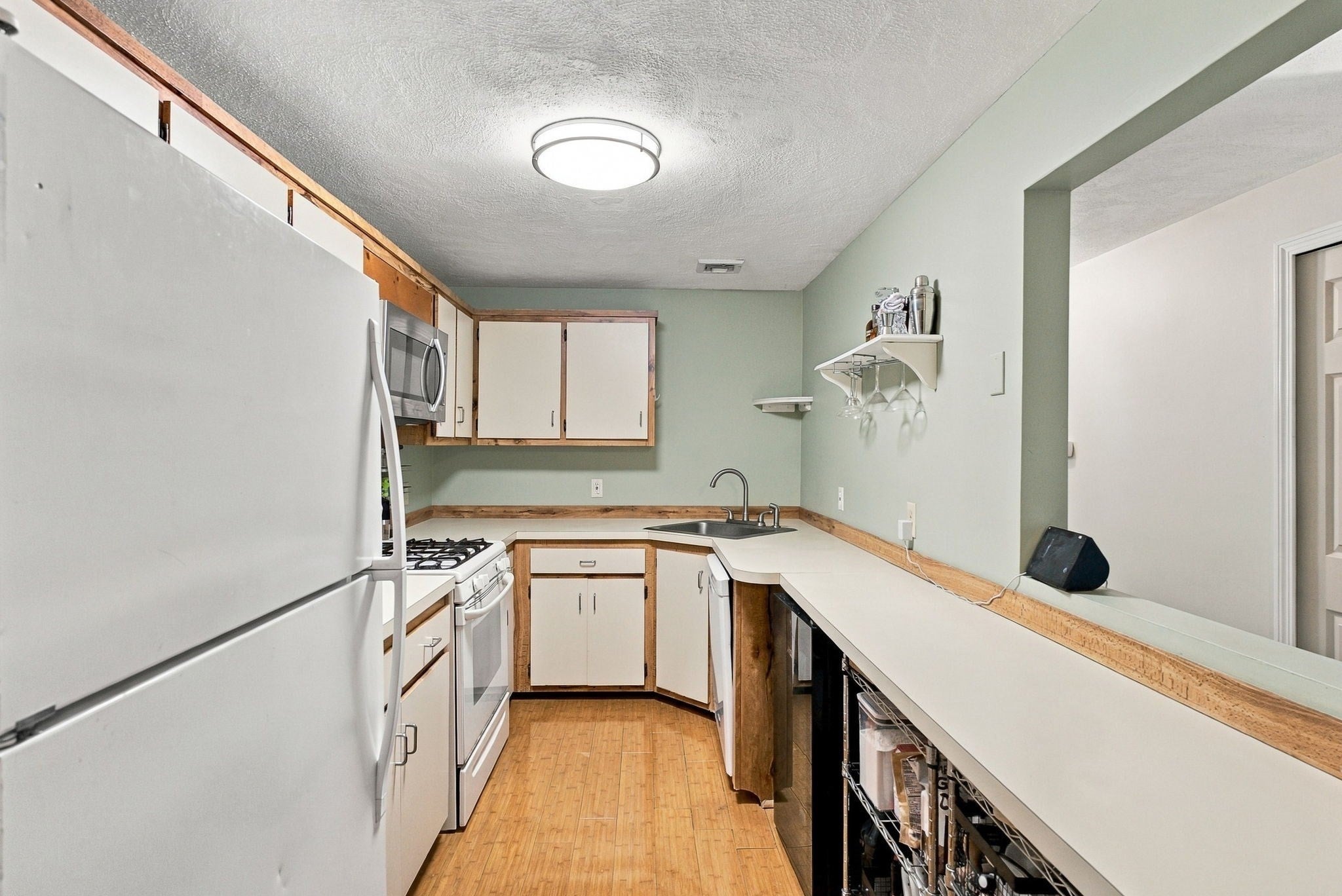 10 Village Ln #10, Tyngsborough, MA Photo #7