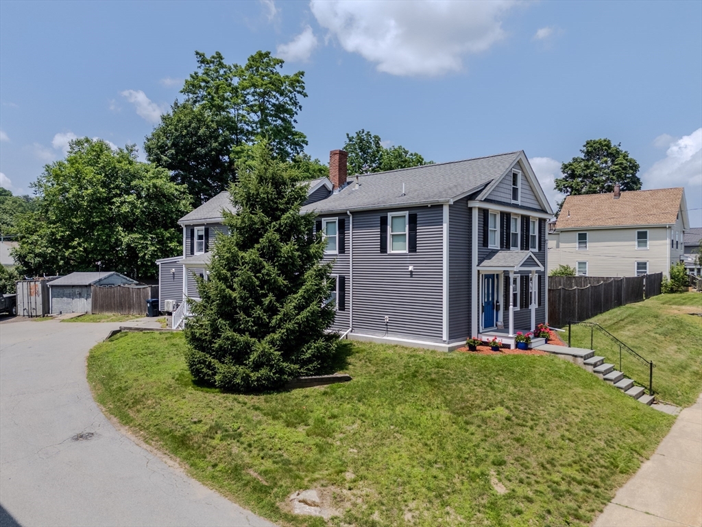 135 Howe Street