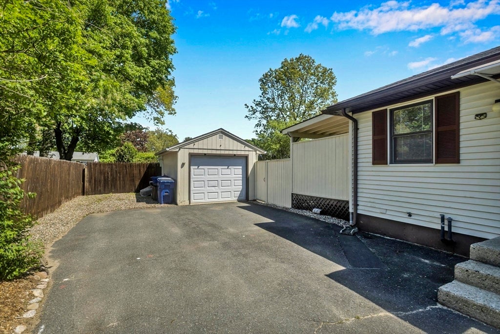 23 Beyer Dr, Easthampton, MA, 23 Beyer Dr, Easthampton, MA Photo #22