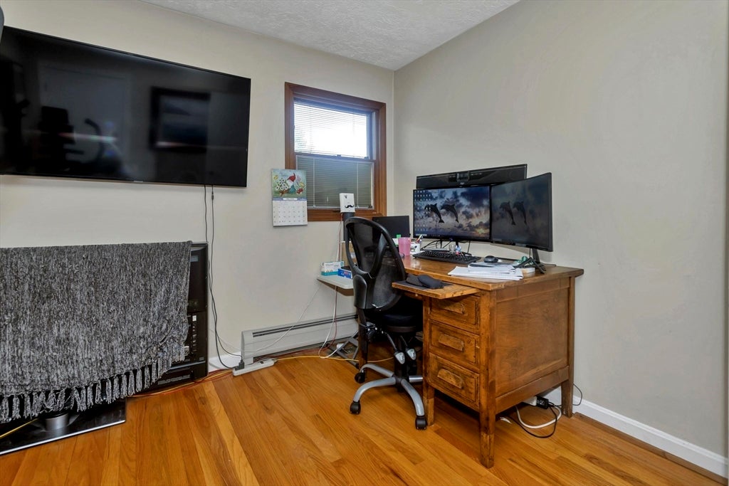 23 Beyer Dr, Easthampton, MA, 23 Beyer Dr, Easthampton, MA Photo #14