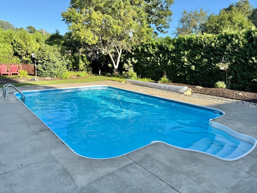 23 Beyer Dr, Easthampton, MA, 23 Beyer Dr, Easthampton, MA Photo #25