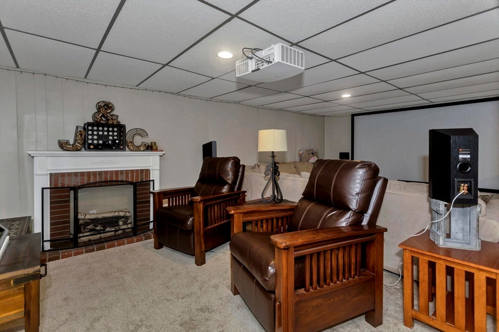 23 Beyer Dr, Easthampton, MA, 23 Beyer Dr, Easthampton, MA Photo #15