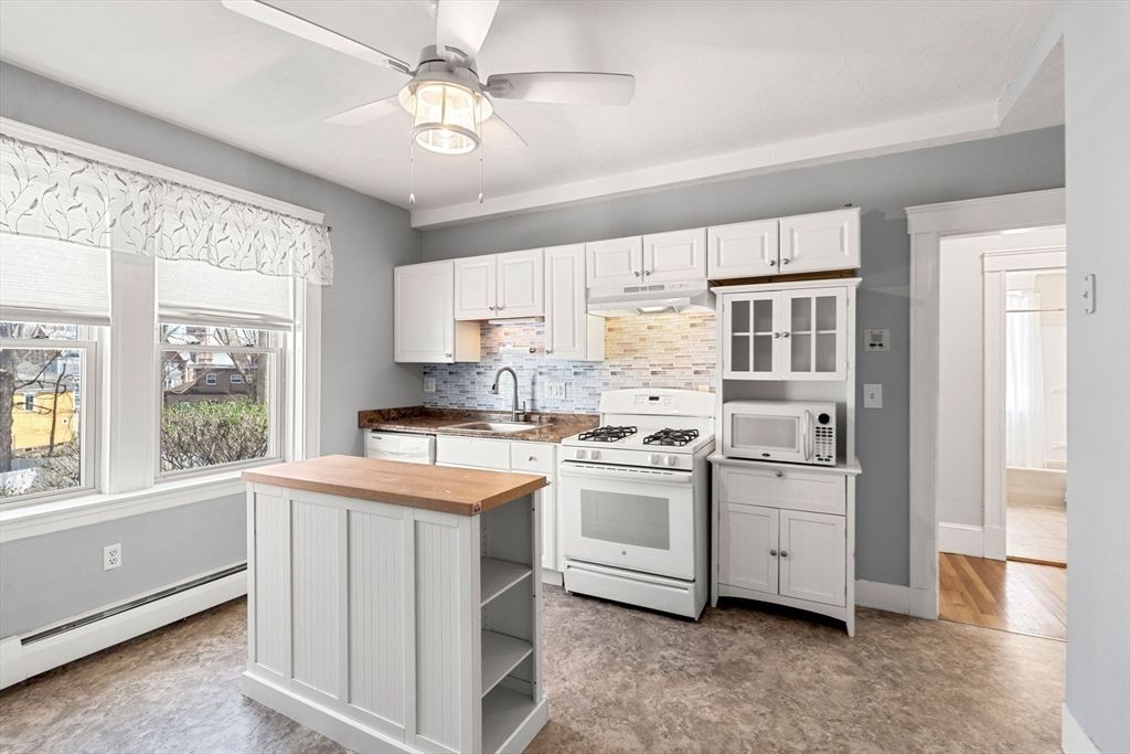 Photo of 52 High St #1, Methuen, MA 01844 (MLS # 73503265)