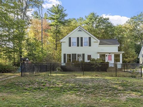 148 Center St Ashburnham MA 01430