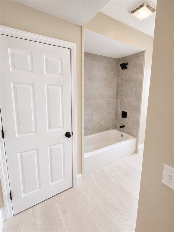 141 Everett St #2, Southbridge, MA Photo #4