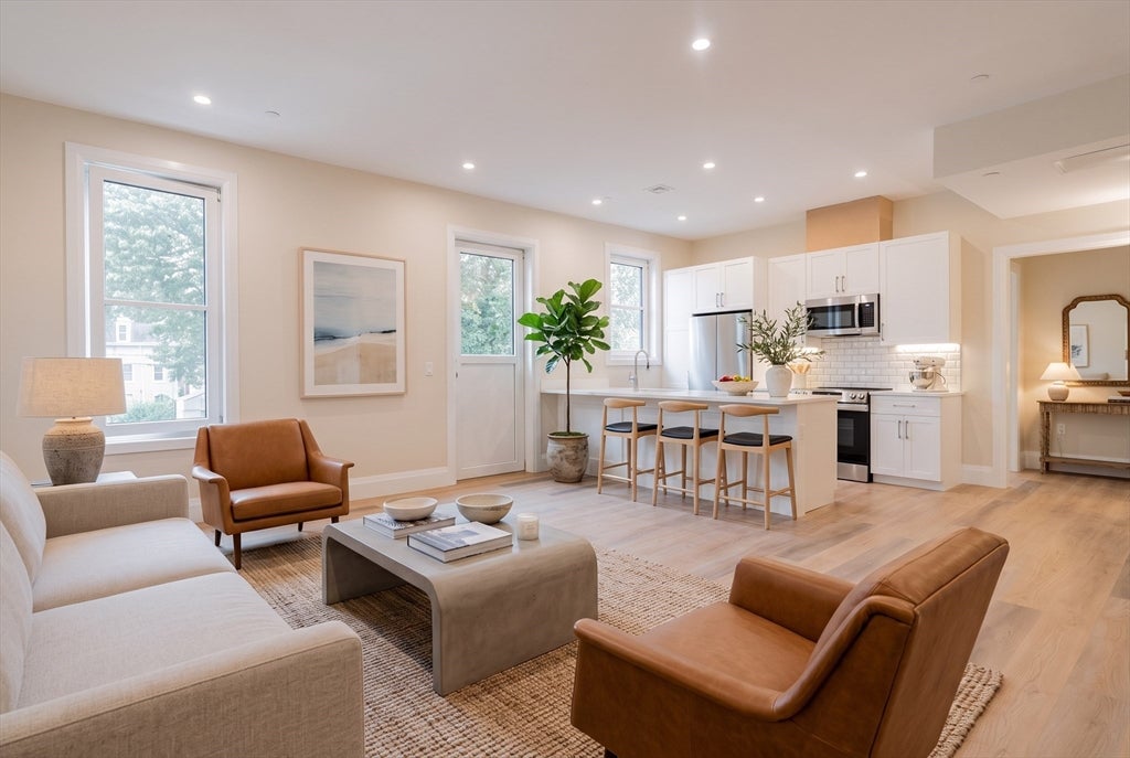 841 Columbia RD #3, Boston, MA, 841 Columbia RD #3, Boston, MA Photo #2
